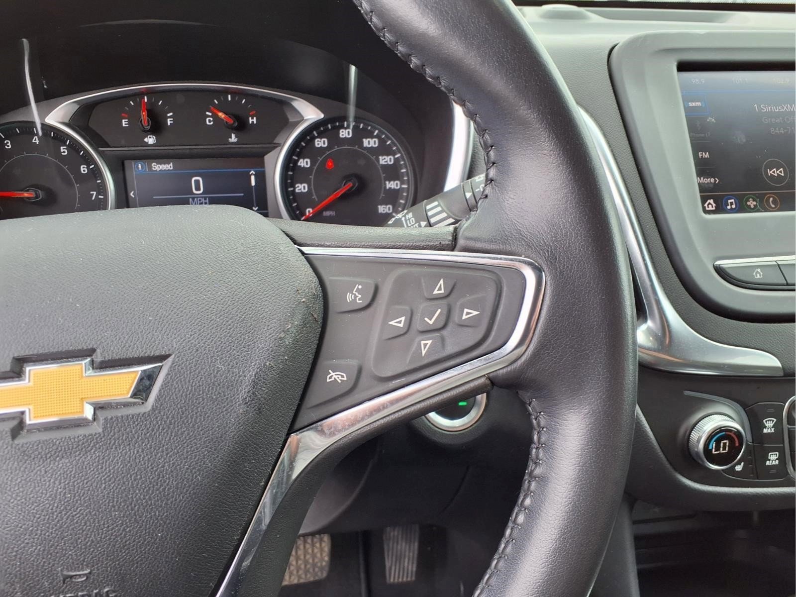 Used 2021 Chevrolet Equinox LT AWD/4WD image 15