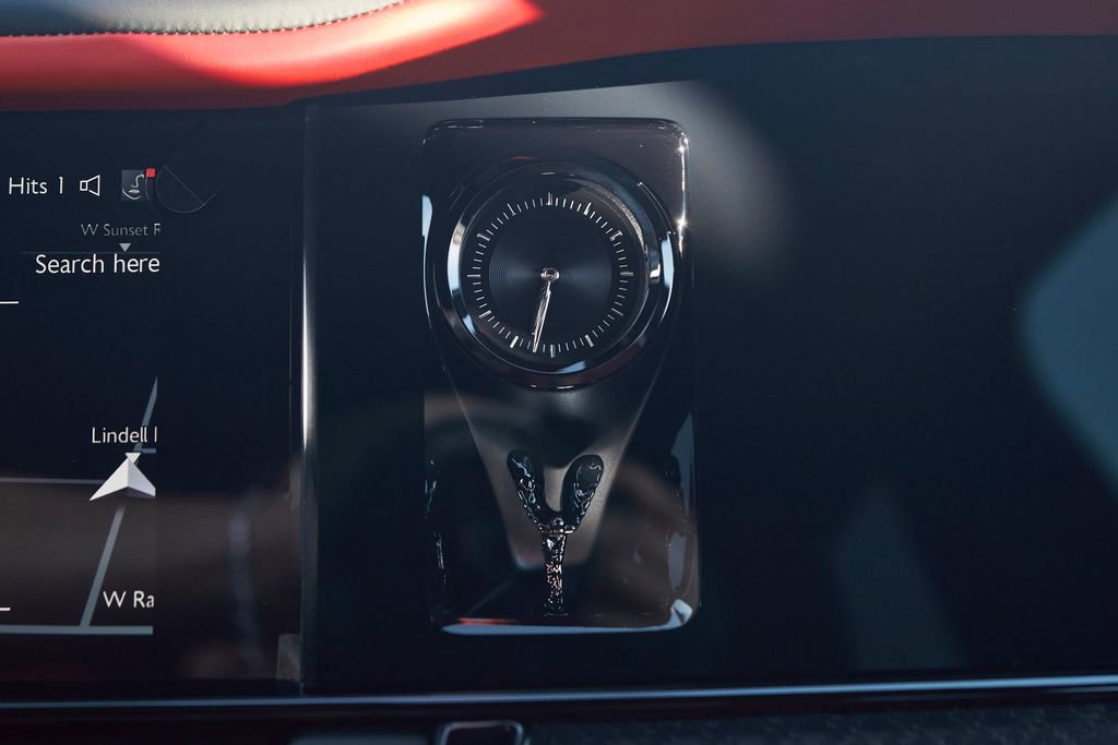 Used 2025 Rolls-Royce Cullinan Black Badge AWD/4WD image 75