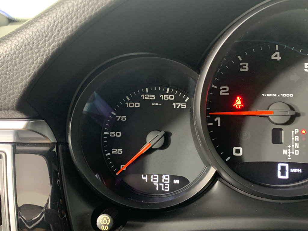 Used 2018 Porsche Macan image 24