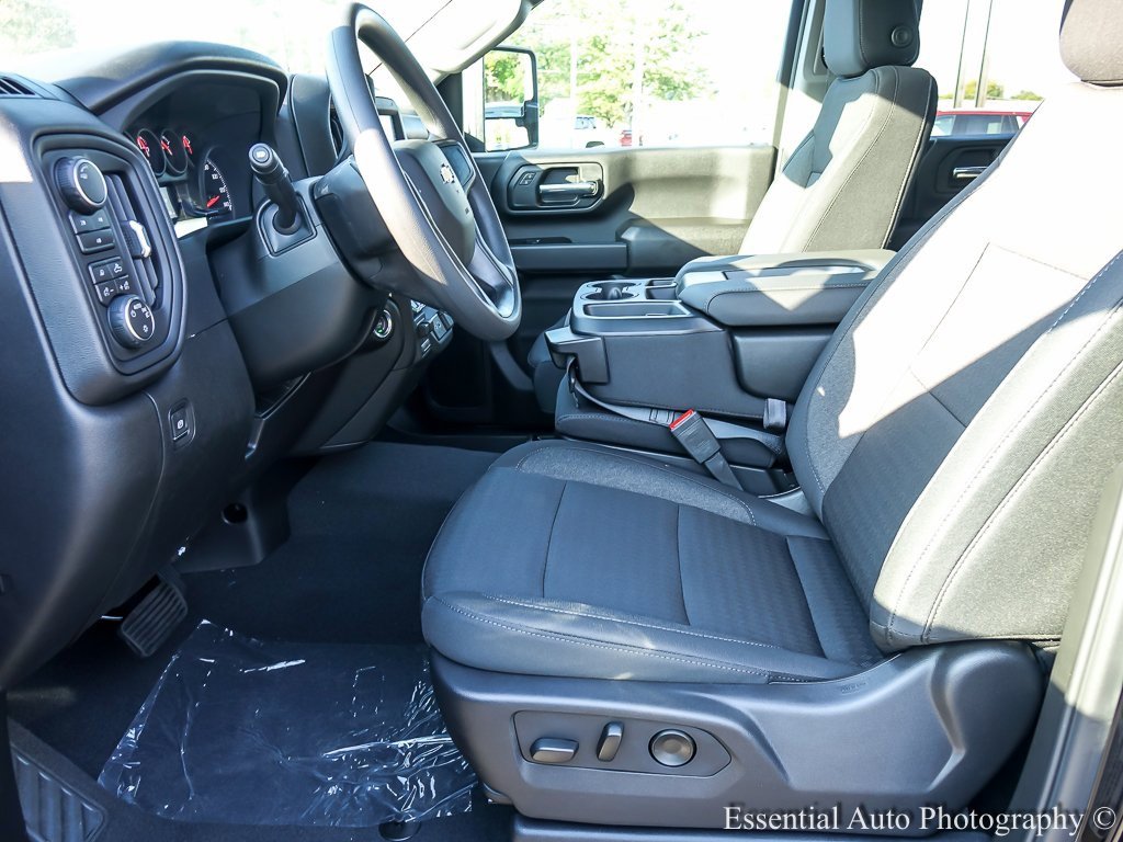 New 2026 Chevrolet Silverado 2500 Custom w/ Custom Convenience Package image 10