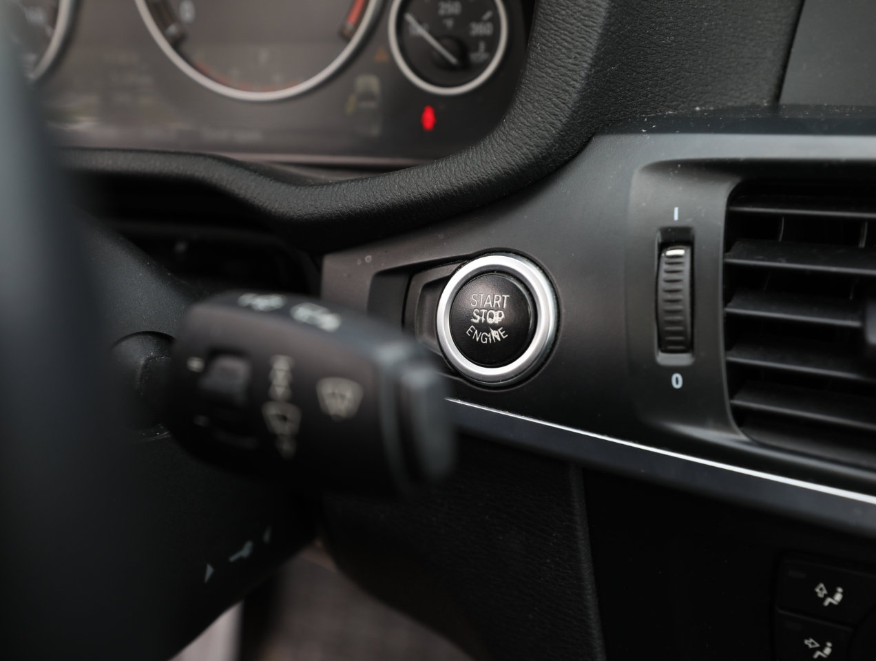 Used 2011 BMW X3 xDrive28i image 26