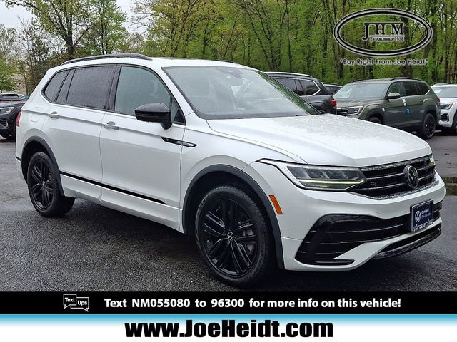 Used 2022 Volkswagen Tiguan SE R-Line AWD/4WD image 1