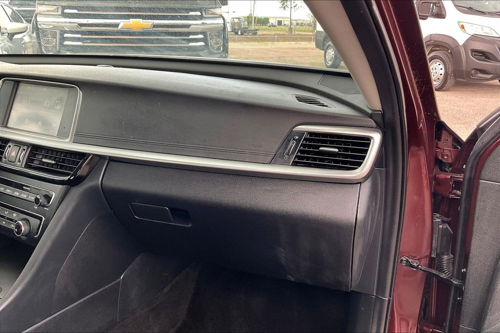 Used 2020 Kia Optima LX image 23