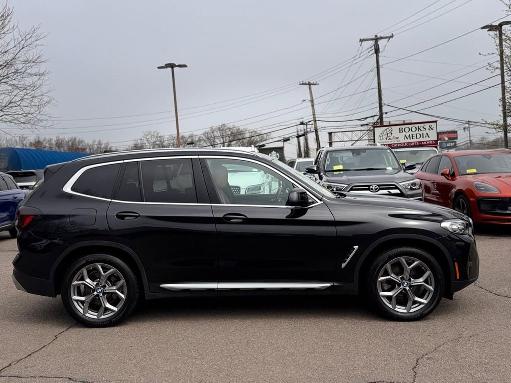 Used 2023 BMW X3 xDrive30i w/ Premium Package image 7