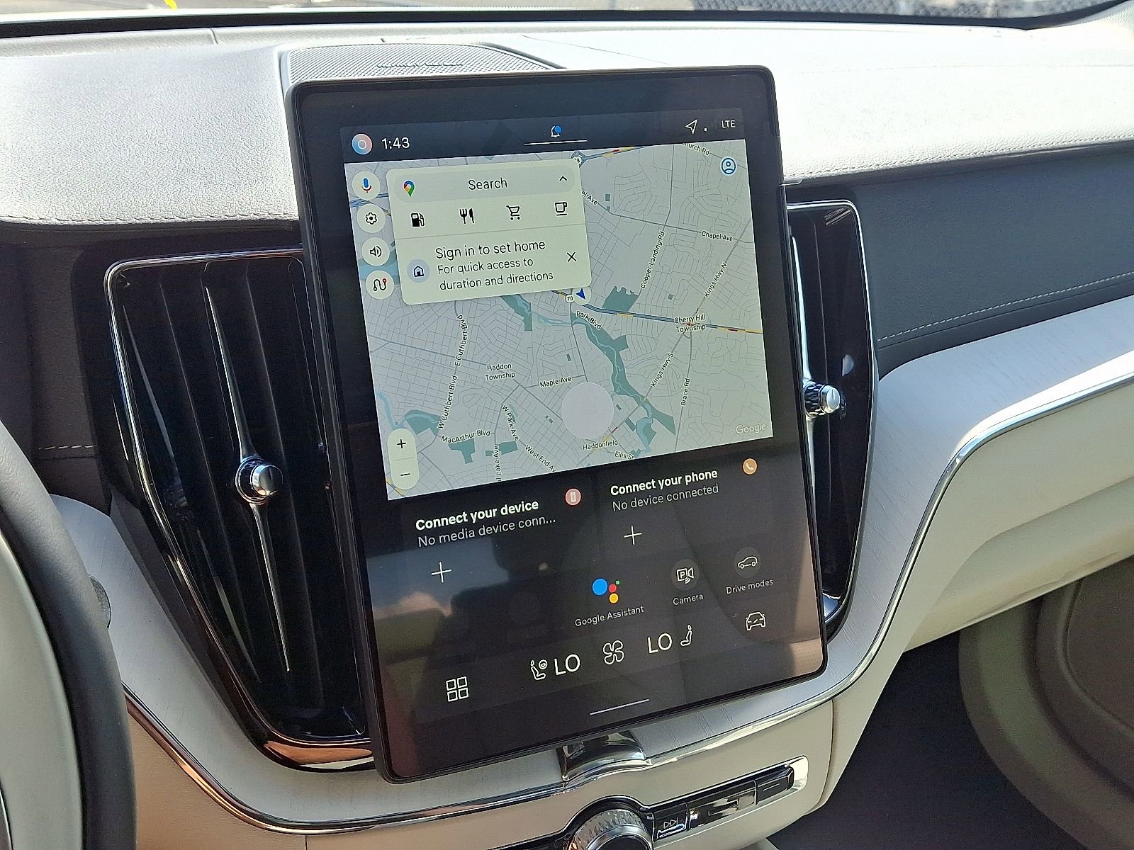 New 2026 Volvo XC60 B5 Ultra w/ Climate Package image 15