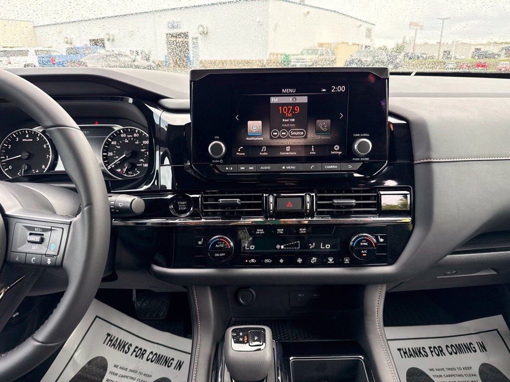 Used 2025 Nissan Pathfinder Rock Creek AWD/4WD image 17