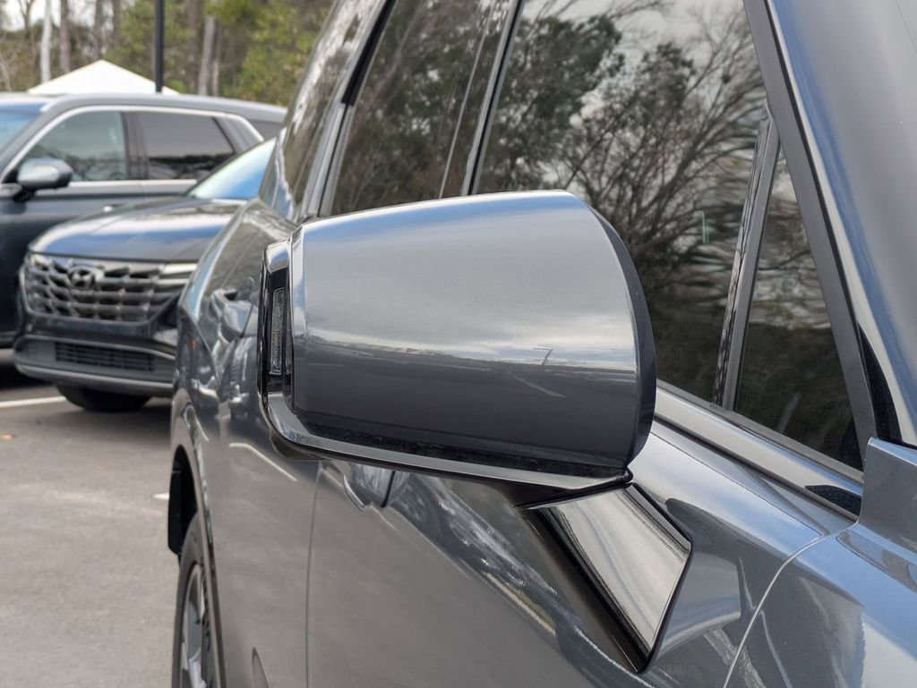 Used 2026 Hyundai Palisade Limited image 11