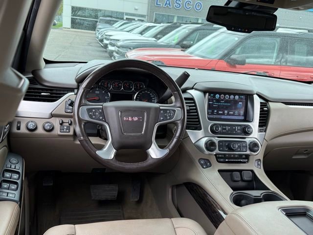 Used 2018 GMC Yukon XL SLT w/ Open Road Package AWD/4WD image 6