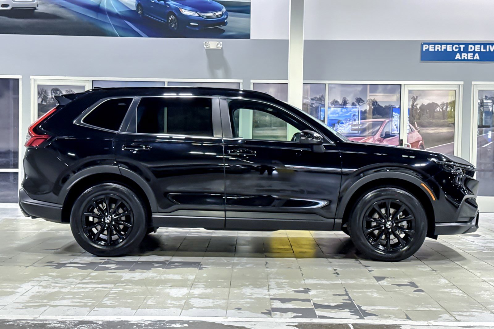 Used 2023 Honda CR-V Sport image 8