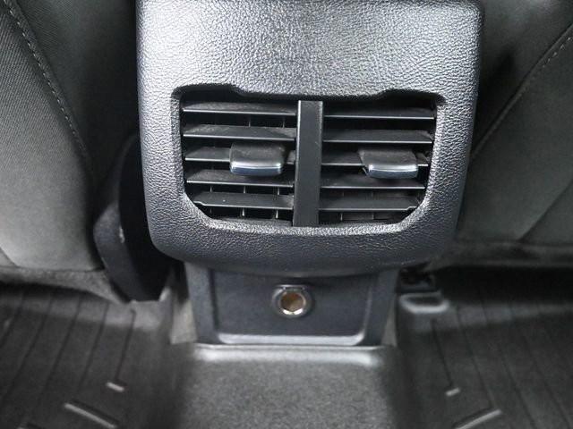 Used 2019 Ford Fusion SE image 23