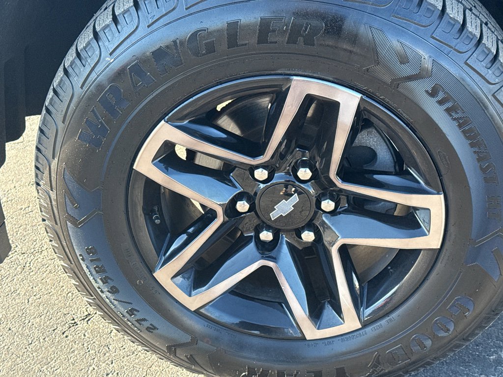 Used 2017 Chevrolet Silverado 1500 LT w/ All Star Edition image 9