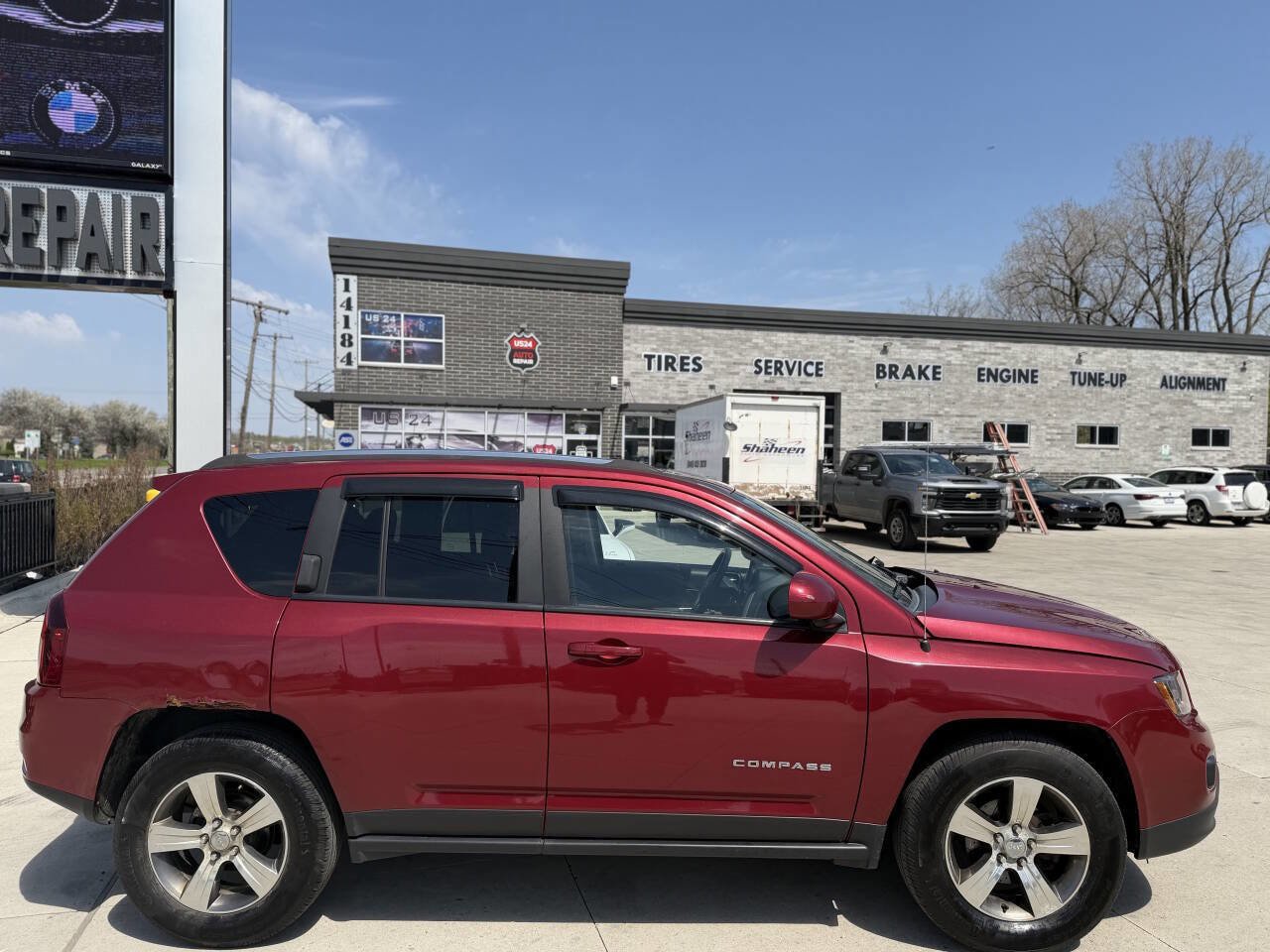 Used 2017 Jeep Compass High Altitude AWD/4WD image 9