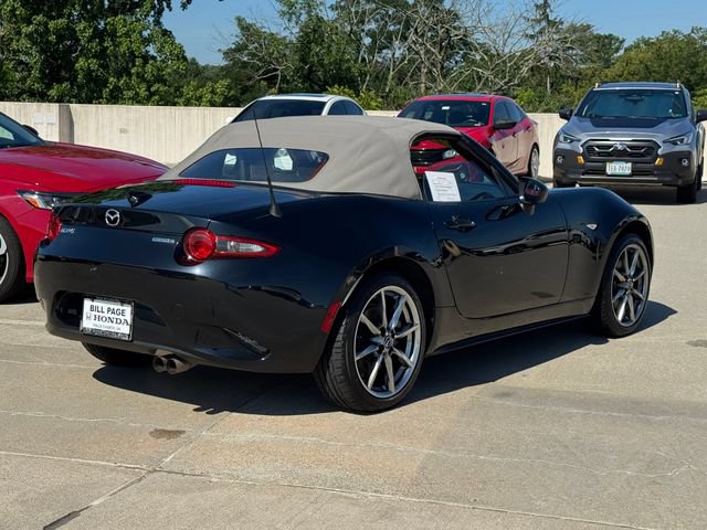 Used 2021 MAZDA MX-5 Miata Grand Touring RWD image 12