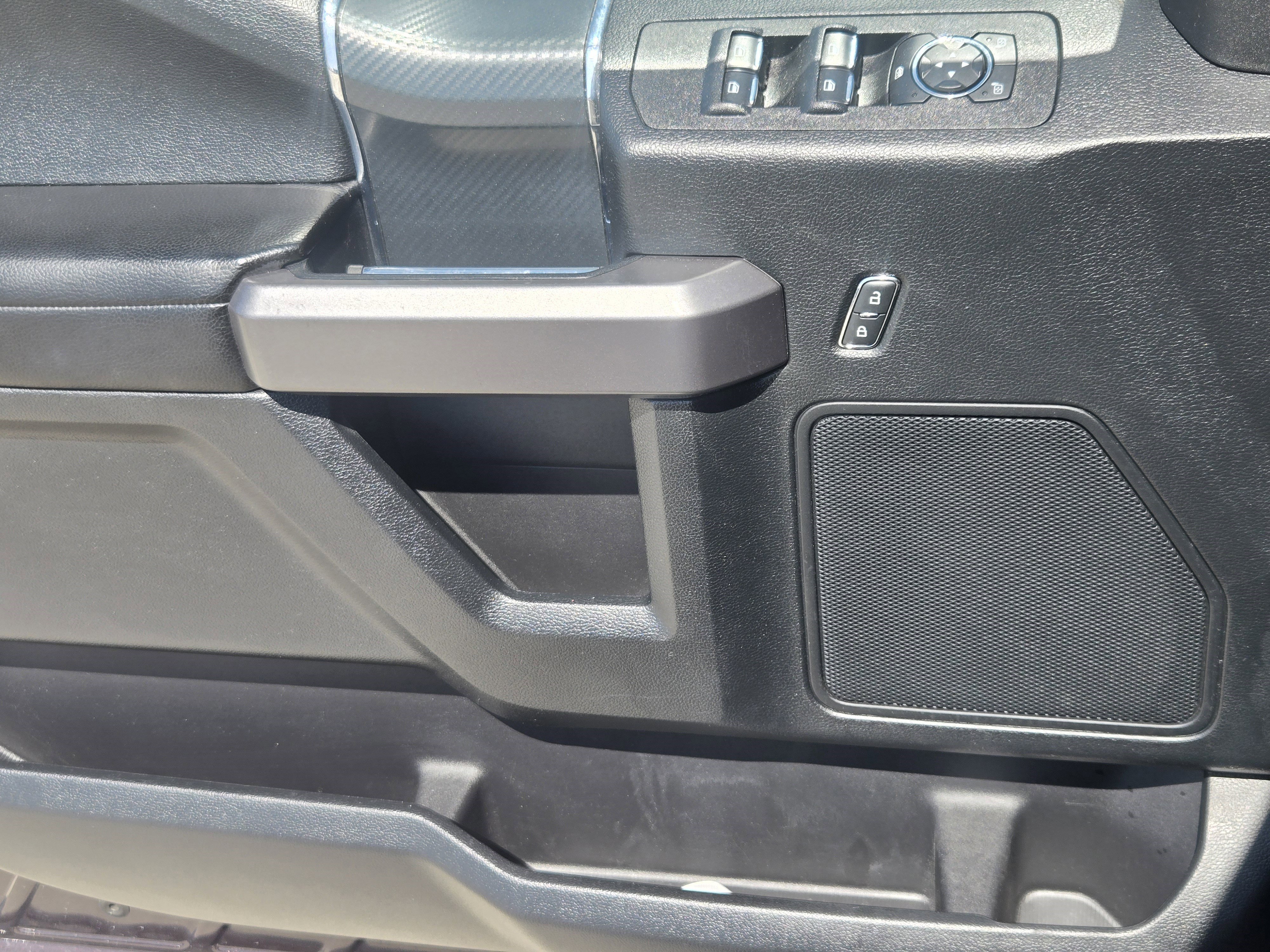 Used 2019 Ford F150 XLT w/ Equipment Group 302A Luxury image 22