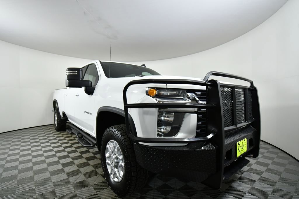 Used 2021 Chevrolet Silverado 3500 LT AWD/4WD image 8