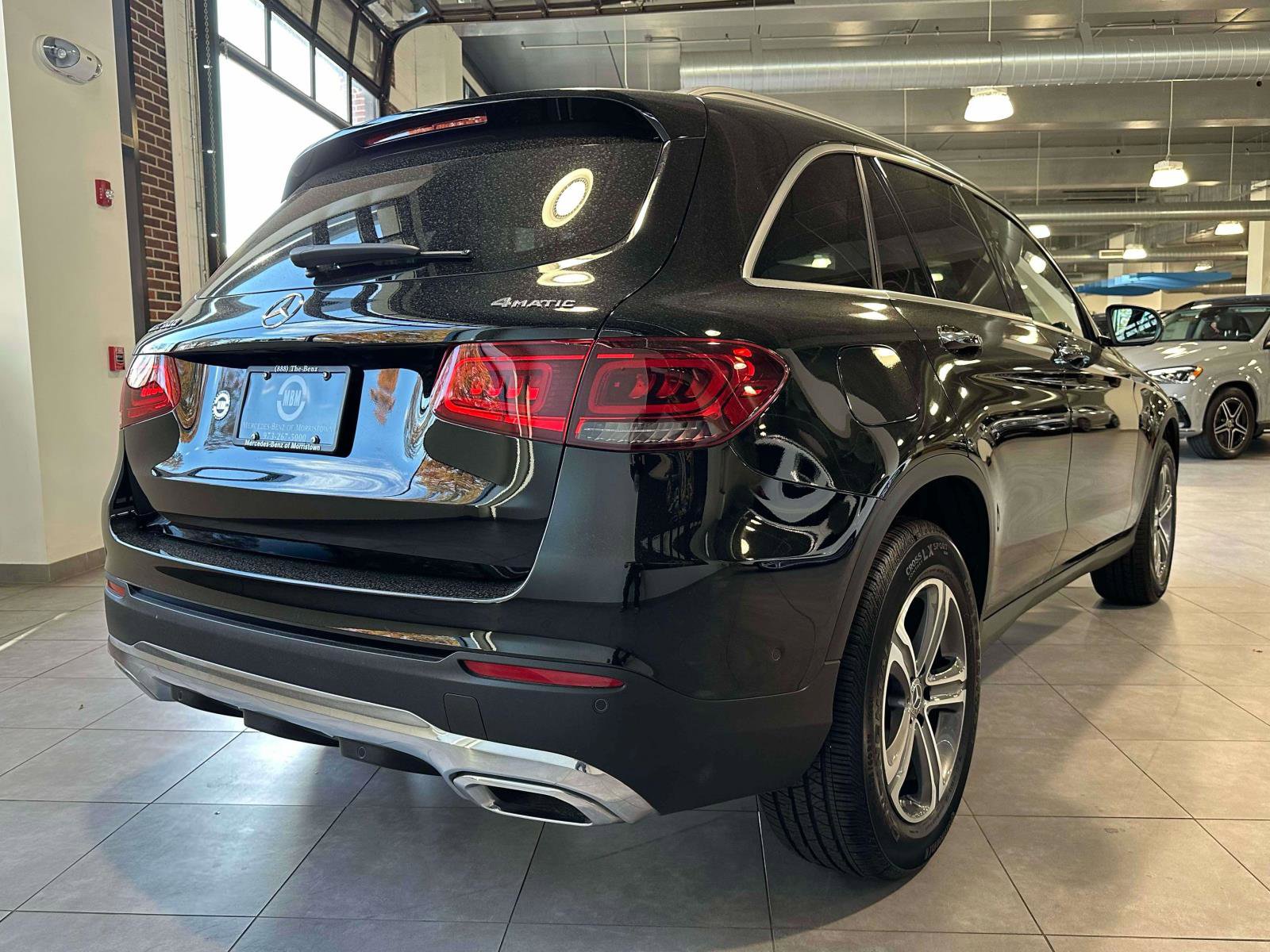 Certified 2022 Mercedes-Benz GLC 300 4MATIC image 3