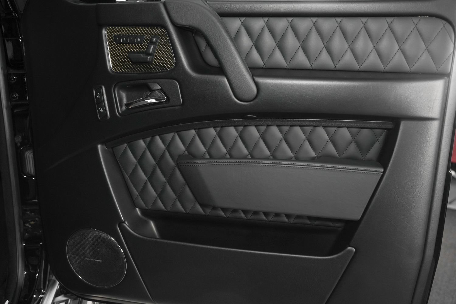 Used 2018 Mercedes-Benz G 65 AMG 4MATIC image 36