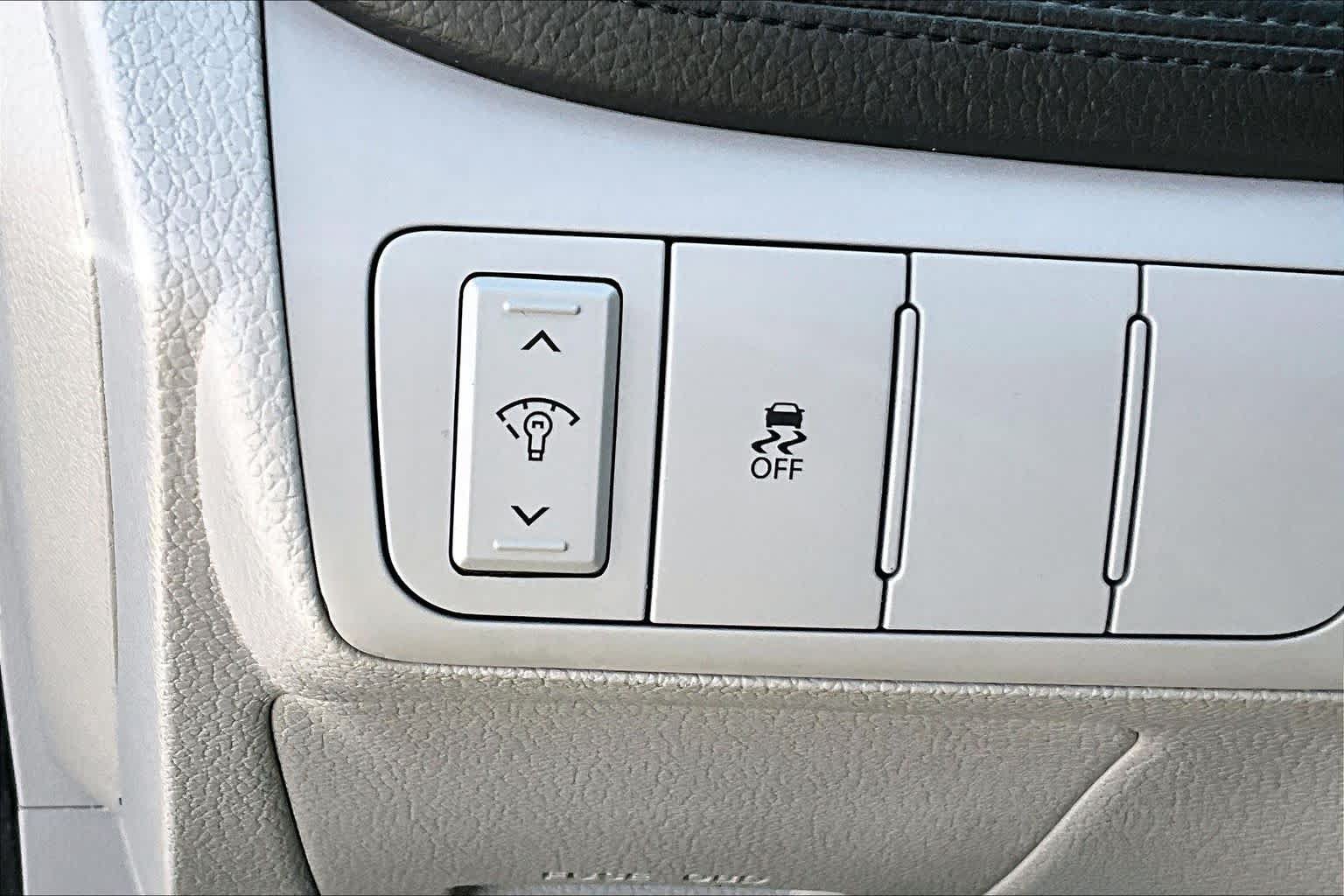 Used 2012 Kia Optima EX FWD image 28