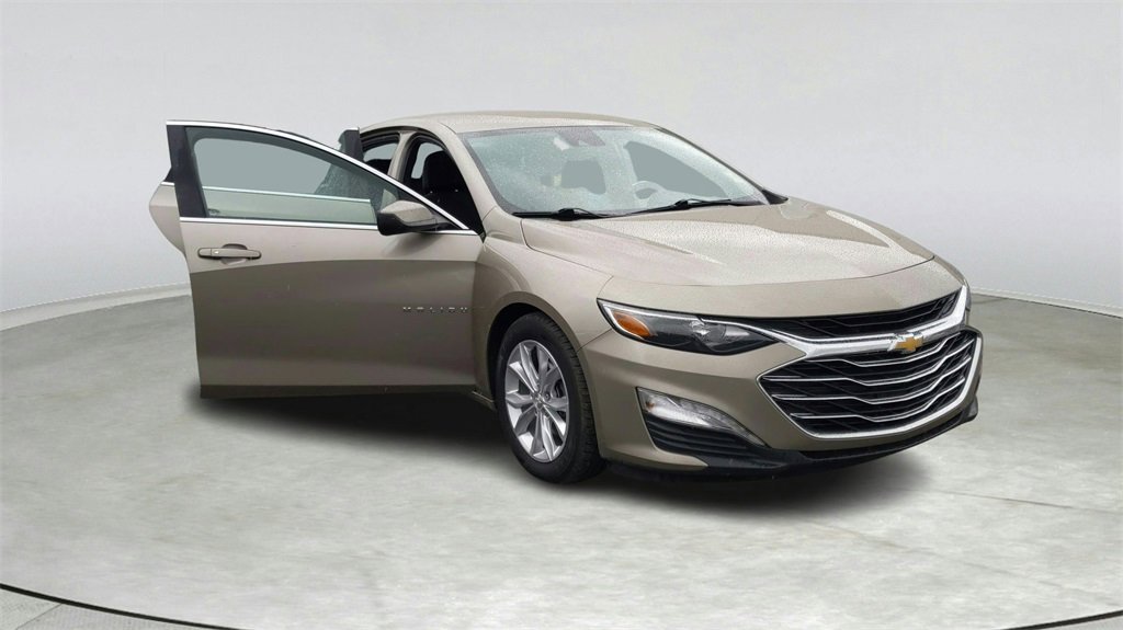 Used 2022 Chevrolet Malibu LT image 8