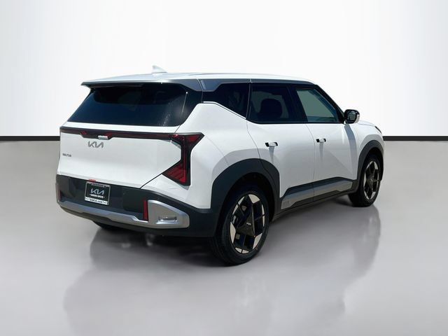 New 2027 Kia Seltos S FWD image 7