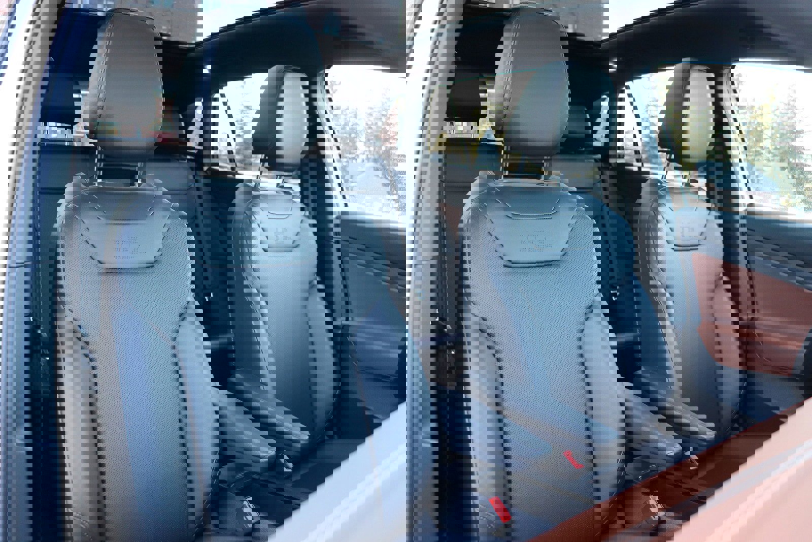 Used 2021 Volkswagen ID.4 Pro S w/ Gradient Package image 20