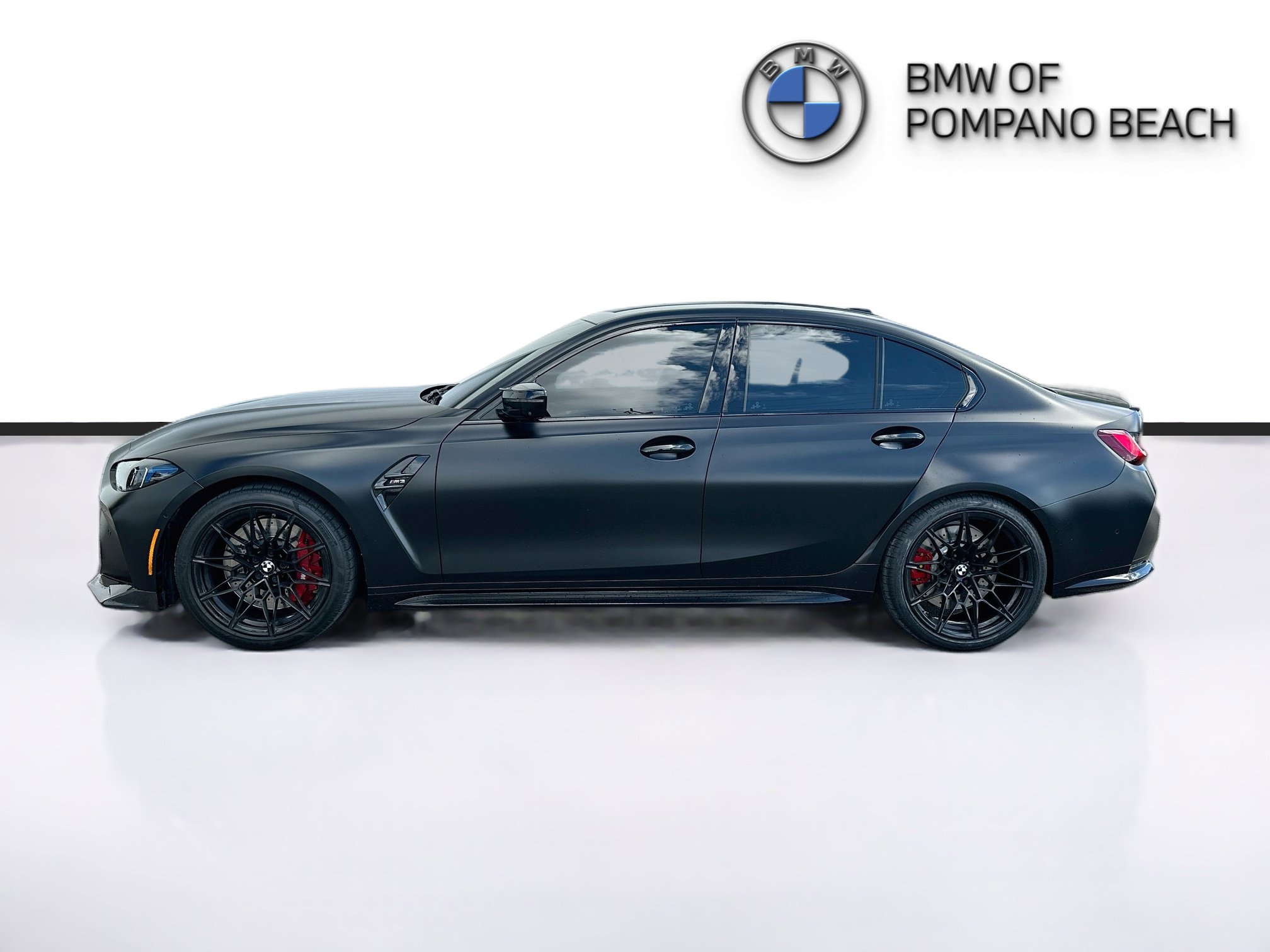 Used 2025 BMW M3 w/ Executive Package RWD image 4