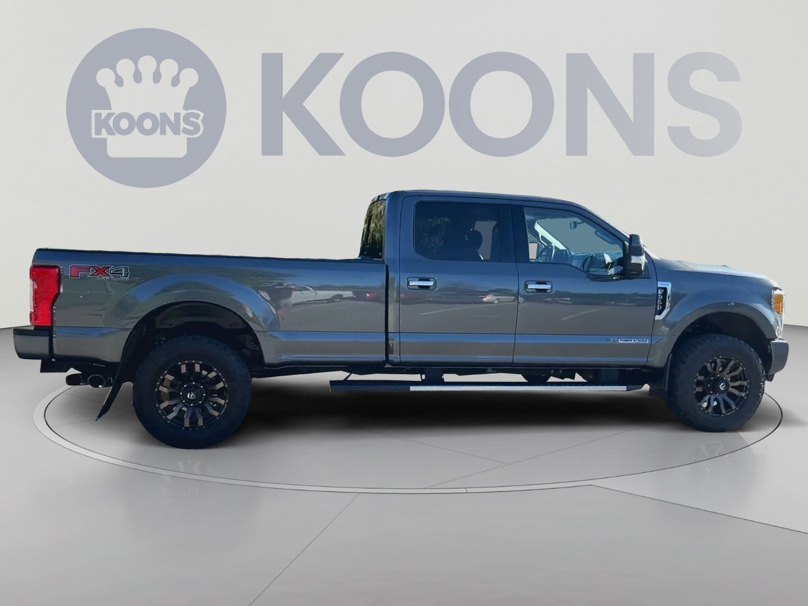 Used 2017 Ford F350 Lariat w/ Chrome Package AWD/4WD image 2