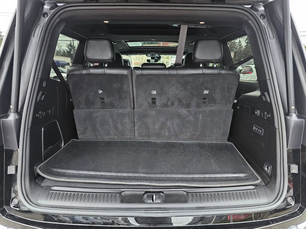 Used 2022 Jeep Wagoneer Series III w/ Premium Group I image 13