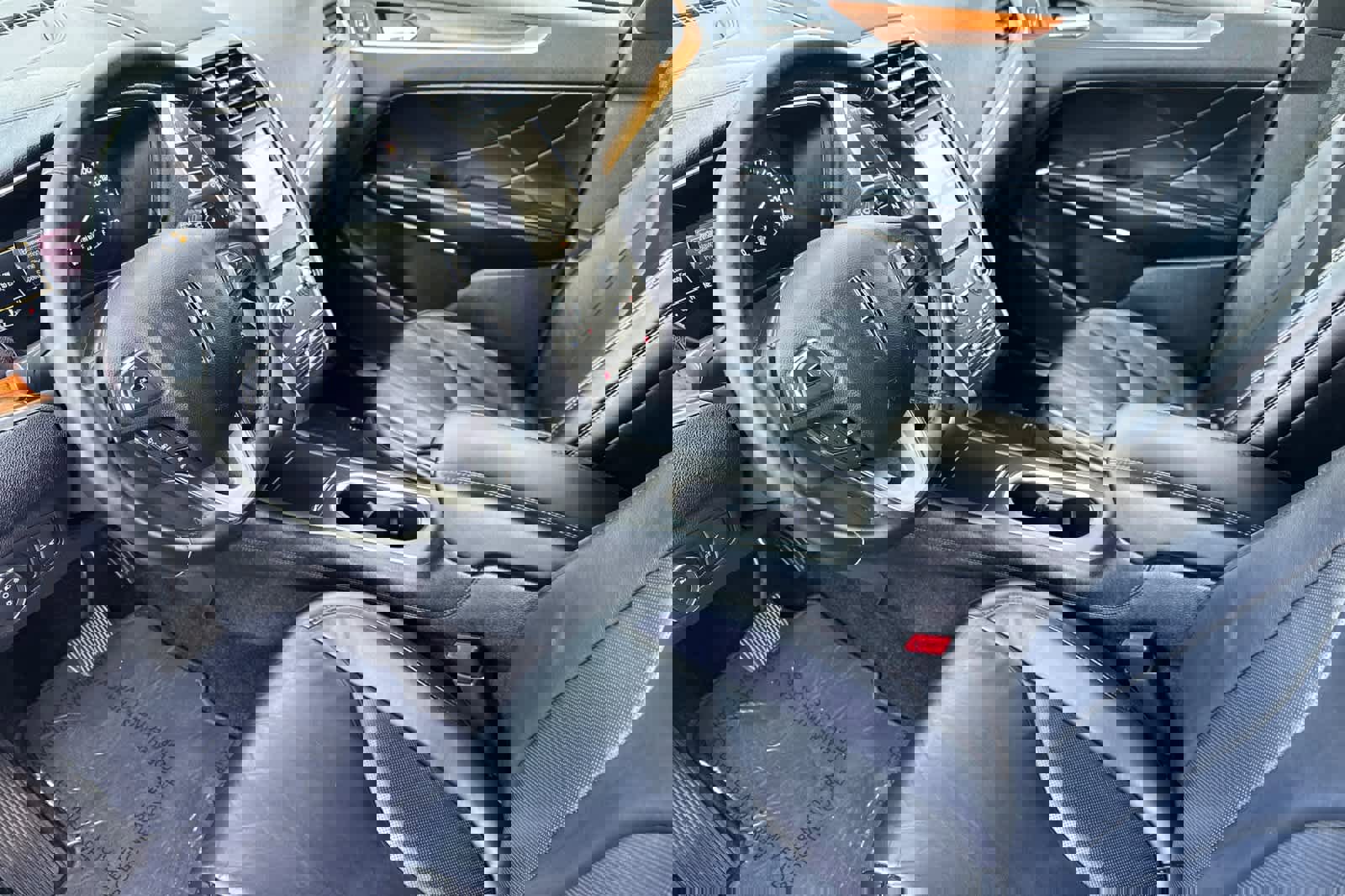 Used 2017 Lincoln MKC Select w/ Select Plus Package image 11