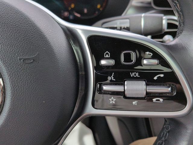 Used 2022 Mercedes-Benz GLC 300 4MATIC image 19