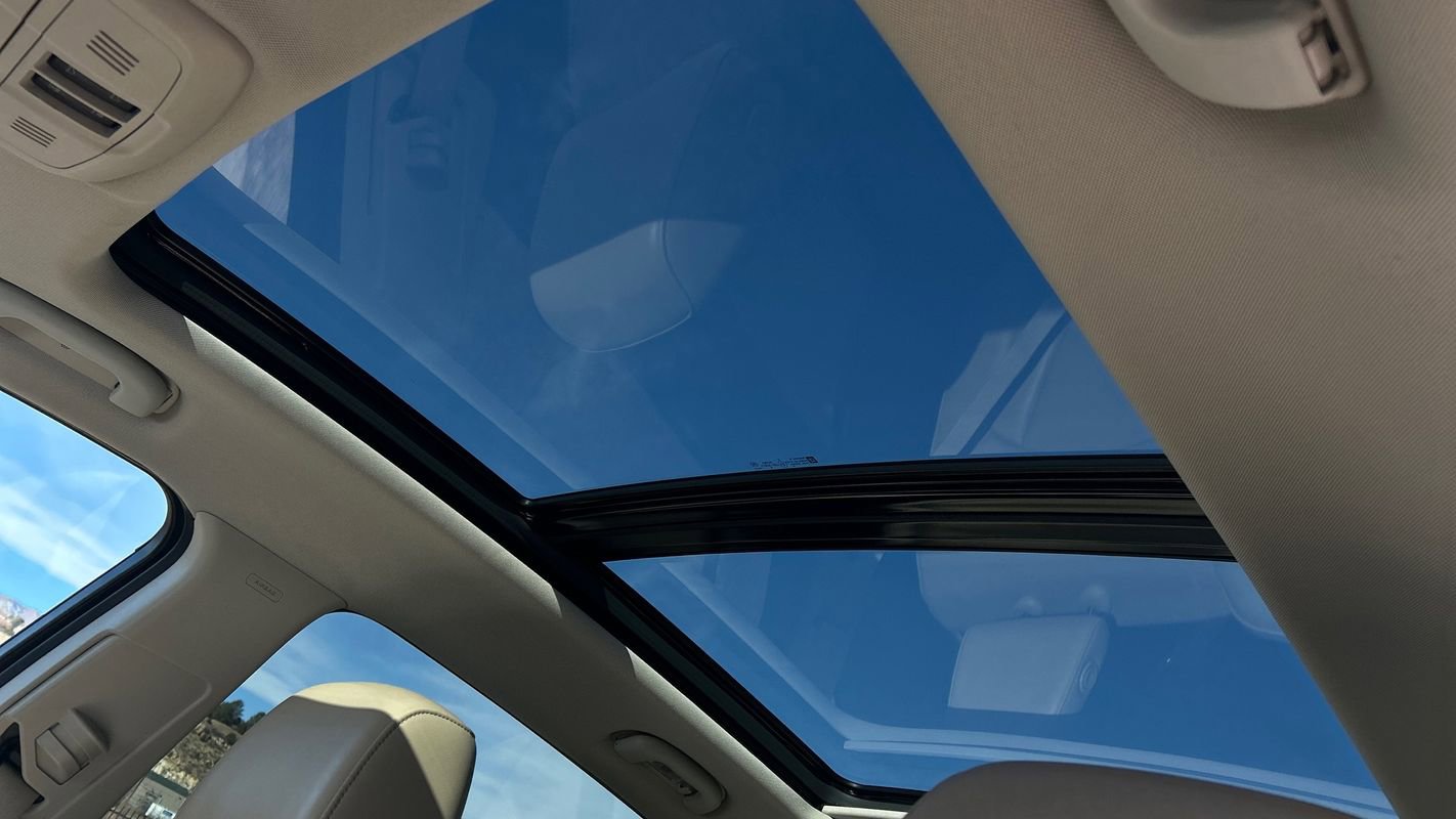 Used 2020 Buick Envision Essence image 26