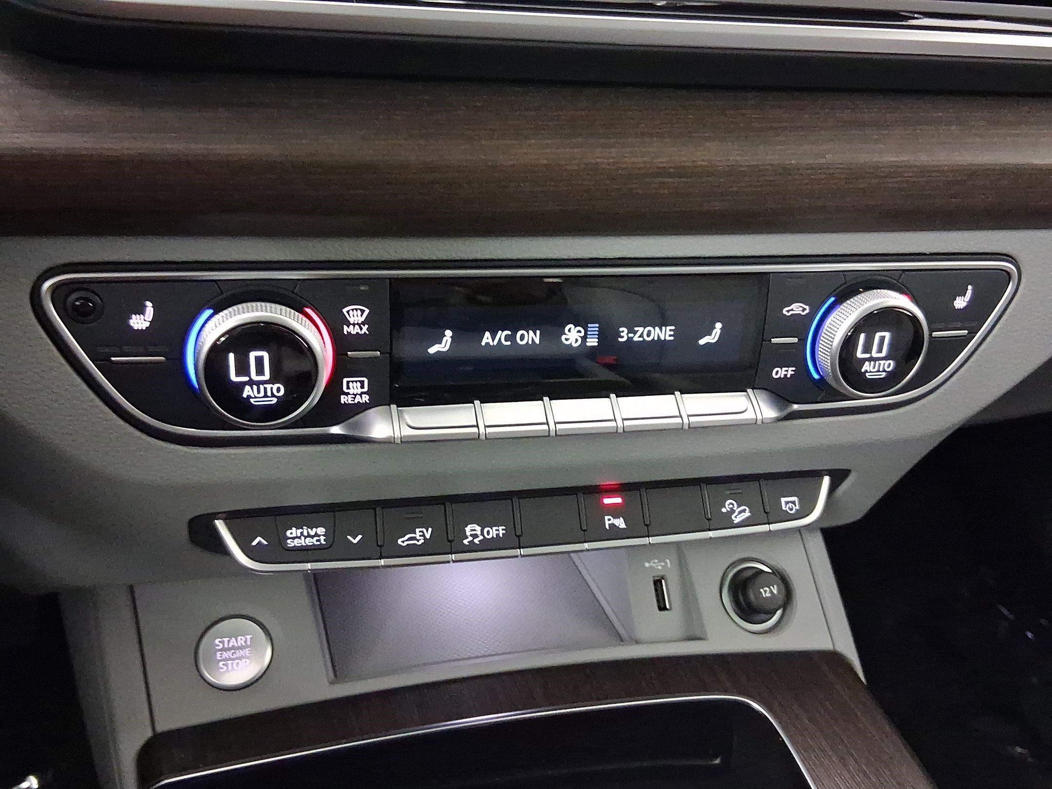 Used 2025 Audi Q5 e Premium image 16