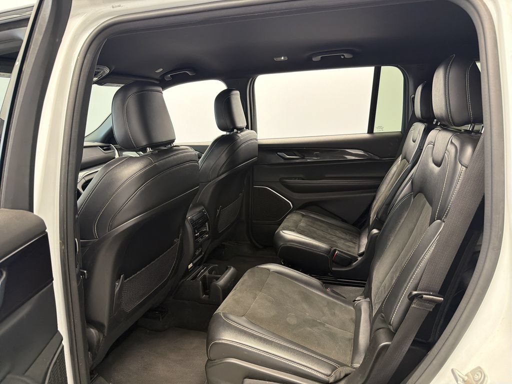 Used 2022 Jeep Grand Cherokee L Laredo AWD/4WD image 20