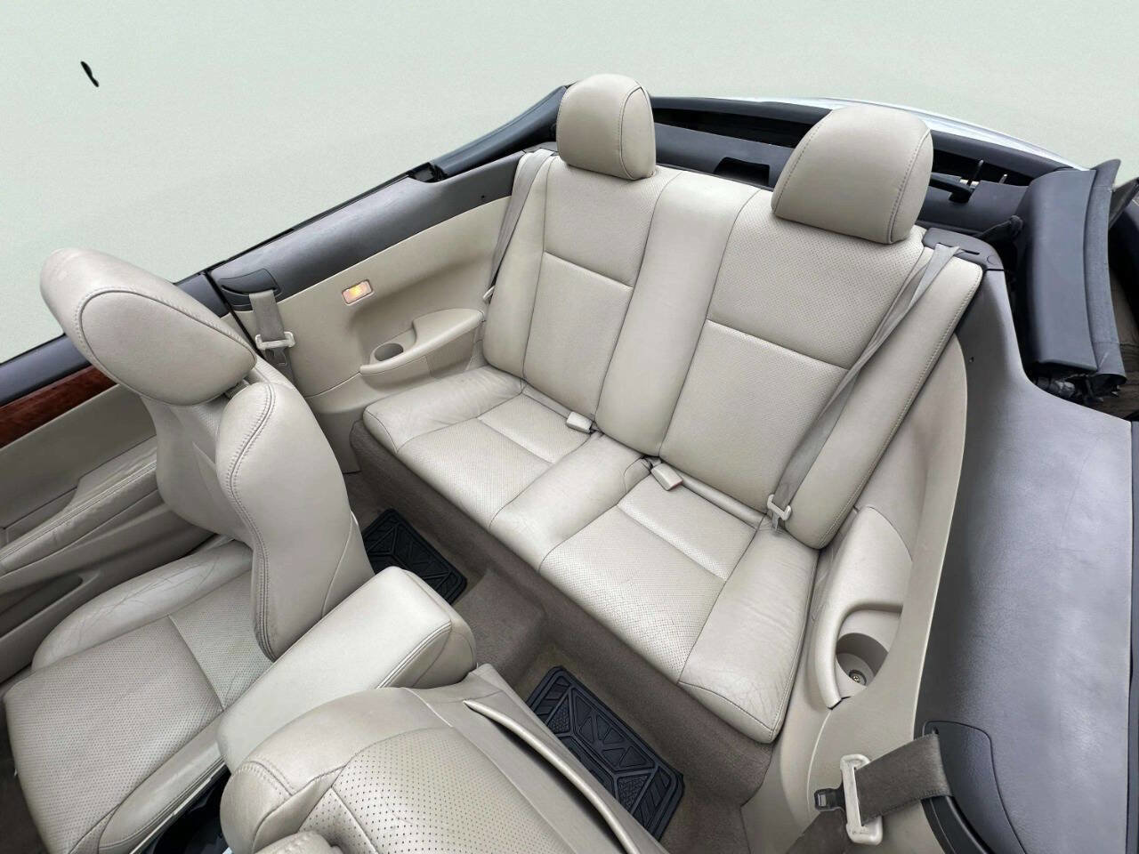 Used 2006 Toyota Solara SLE image 20