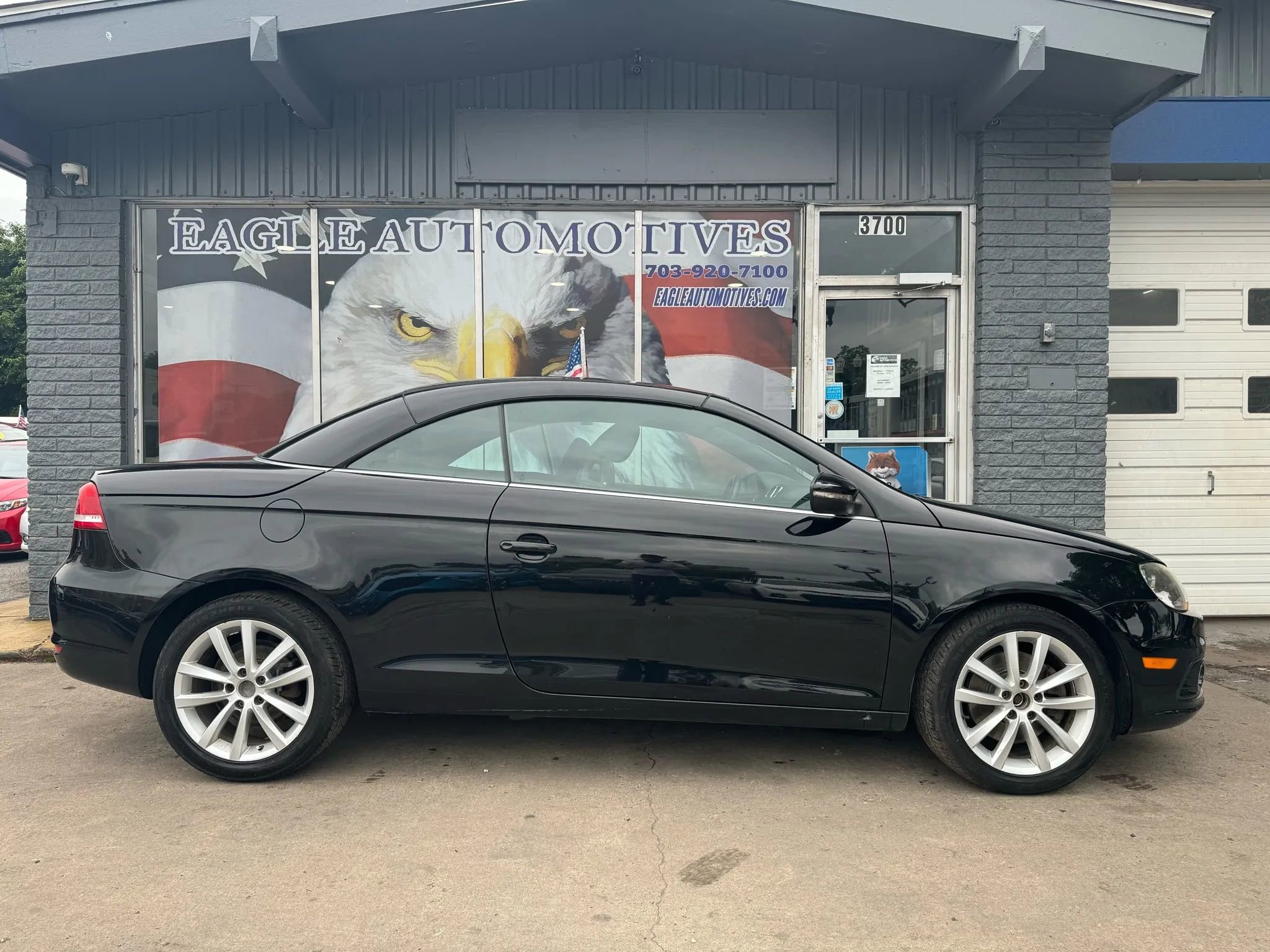 Used 2012 Volkswagen Eos Komfort image 2