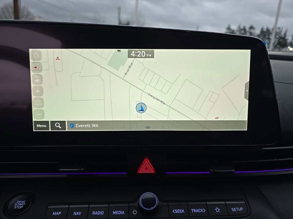 Certified 2025 Hyundai Elantra SEL image 14