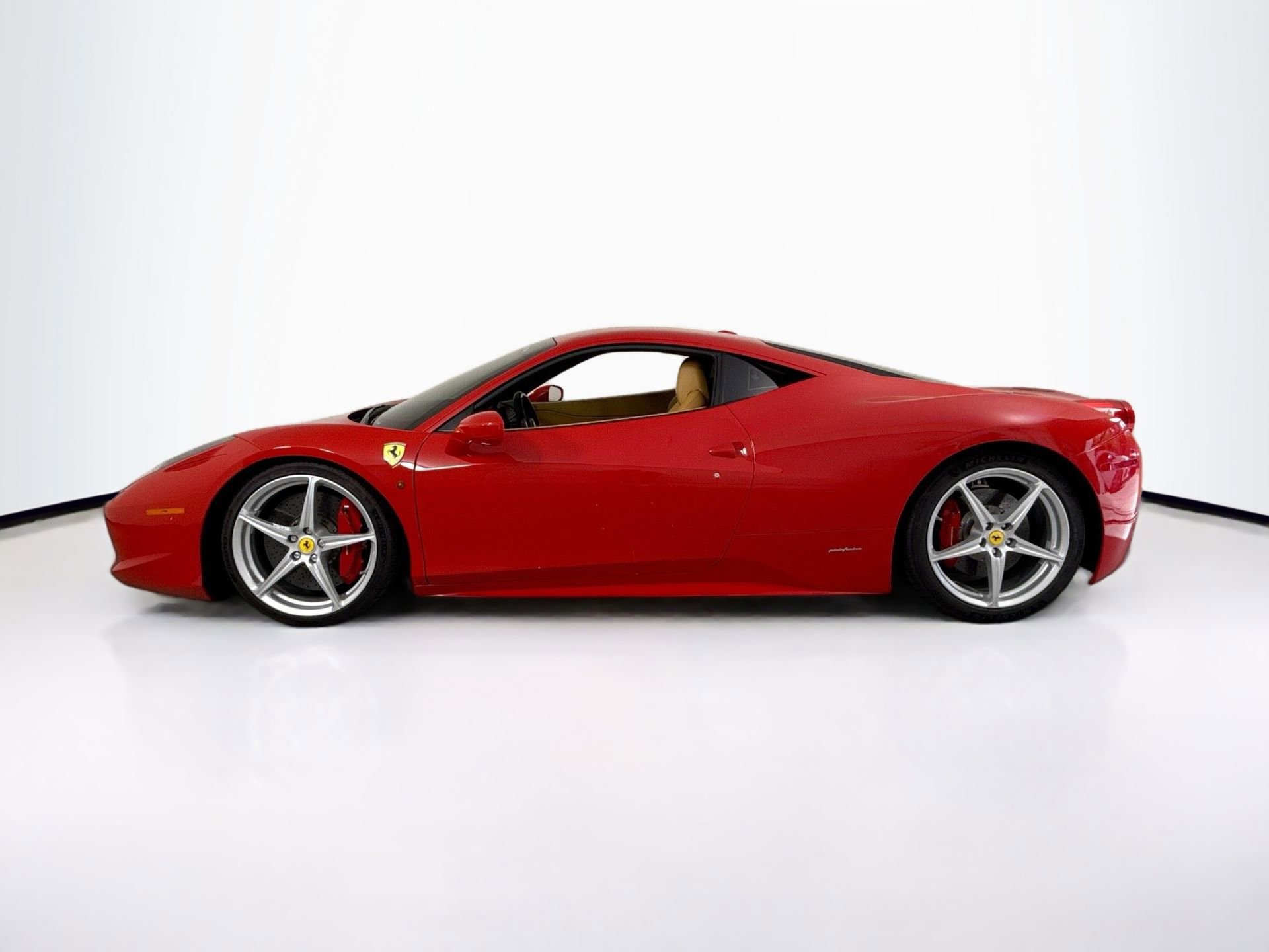 Certified 2013 Ferrari 458 Italia Coupe image 31