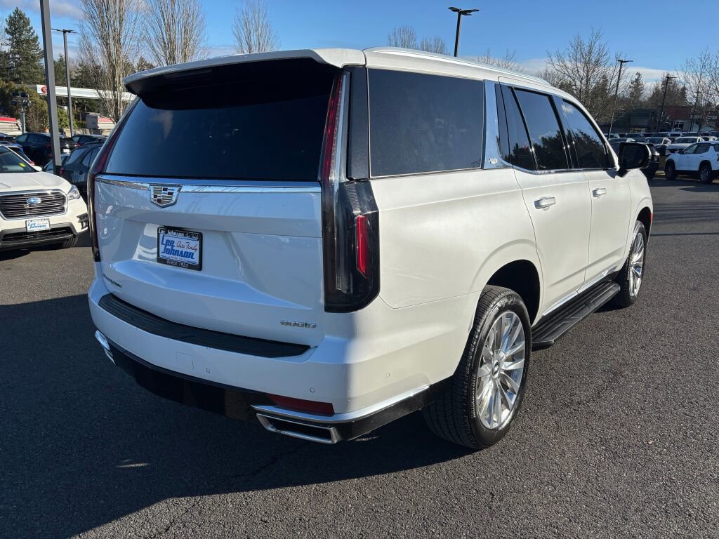 Used 2023 Cadillac Escalade Premium Luxury image 5