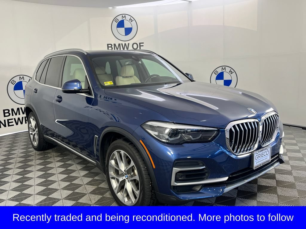 Used 2022 BMW X5 xDrive40i w/ Premium Package