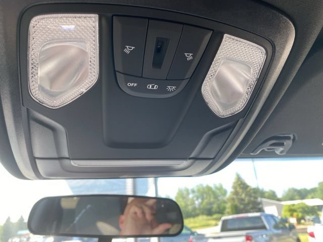 New 2024 RAM 3500 Tradesman w/ Chrome Appearance Group AWD/4WD image 18