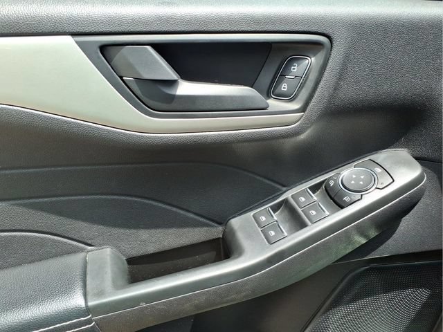 Used 2022 Ford Escape SE AWD/4WD image 11
