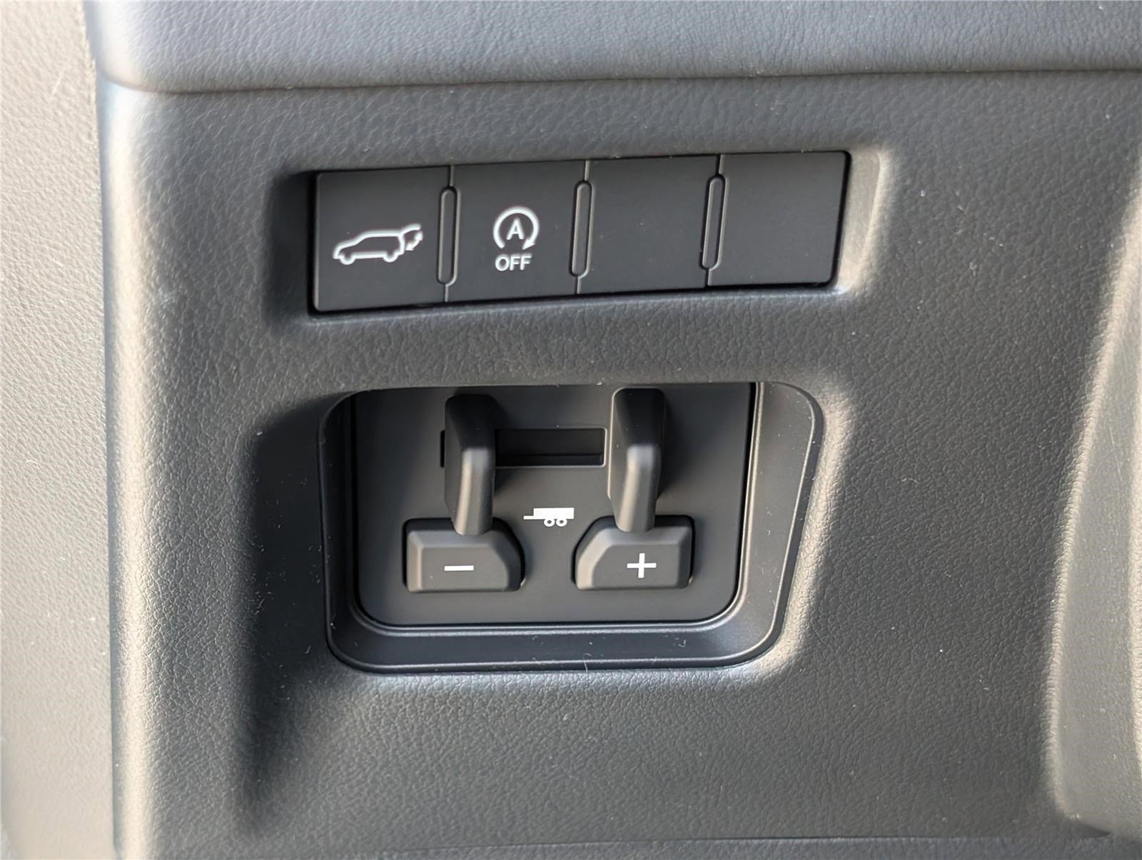 New 2026 Lexus LX 600 4WD w/ Luxury Package image 22