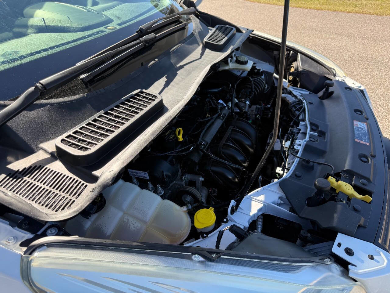 Used 2014 Ford Escape S image 25