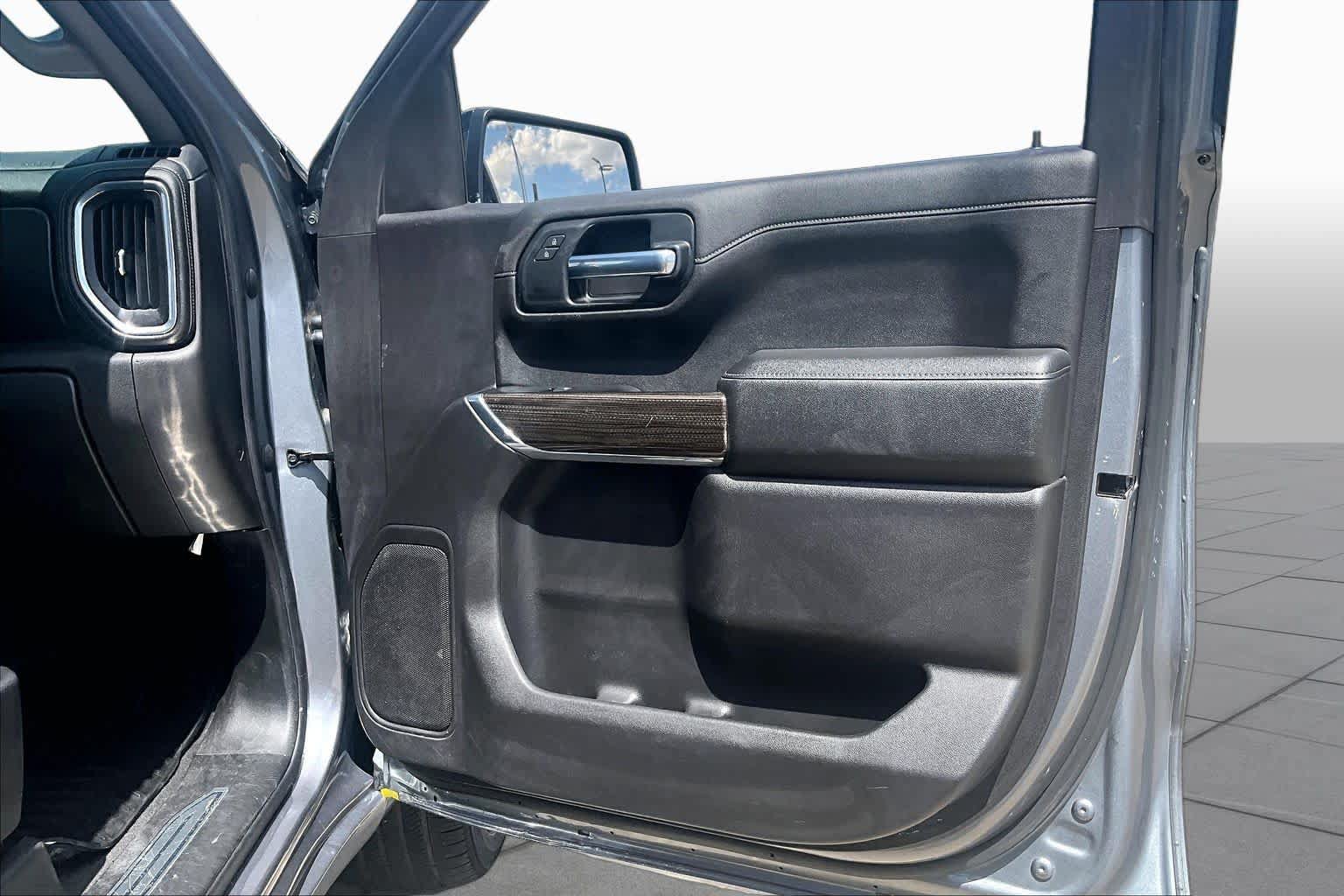 Used 2020 Chevrolet Silverado 1500 RST w/ All-Star Edition AWD/4WD image 23