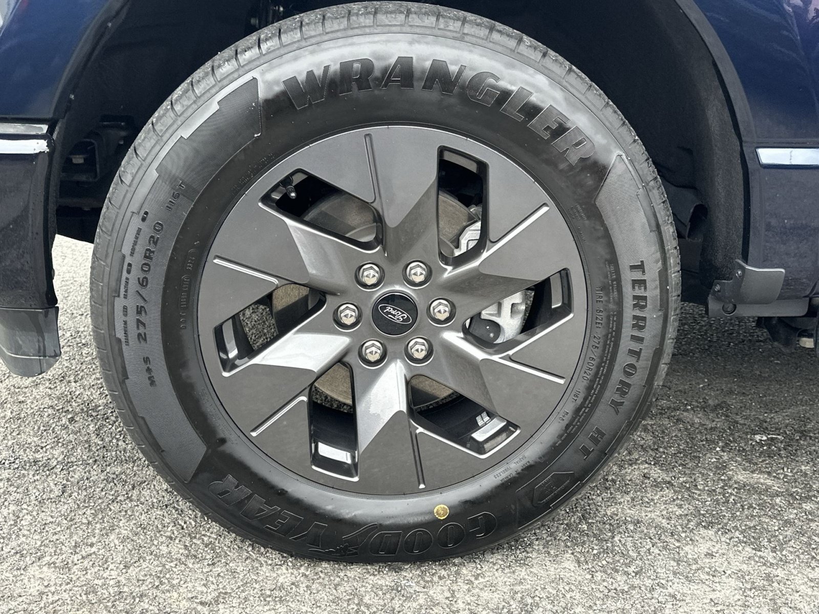 Used 2024 Ford F150 Lightning Flash AWD/4WD image 20