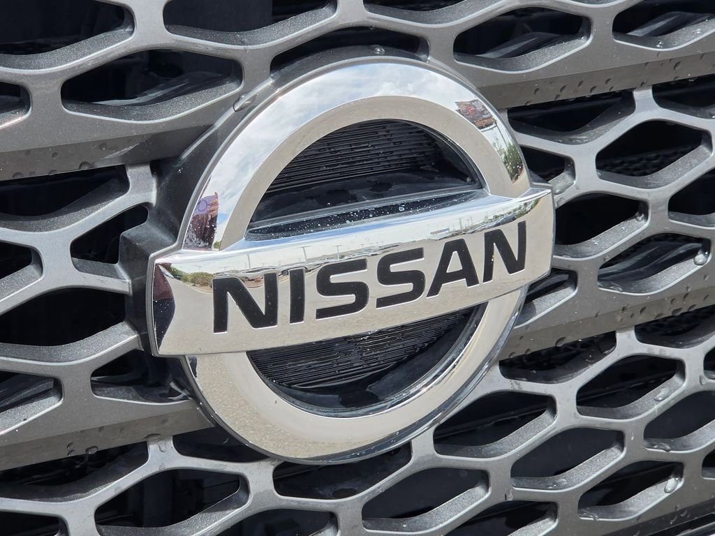 Used 2017 Nissan Titan SV RWD image 31