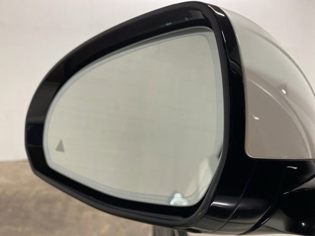 Used 2023 Mercedes-Benz S 500 4MATIC image 91