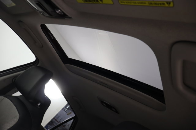 Used 2023 Kia Niro Wave FWD image 24