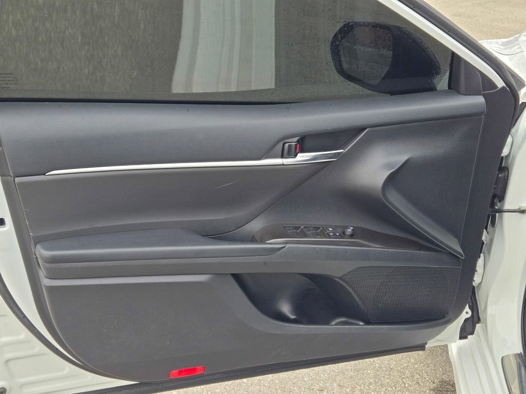 Used 2022 Toyota Camry SE w/ Convenience Package image 27