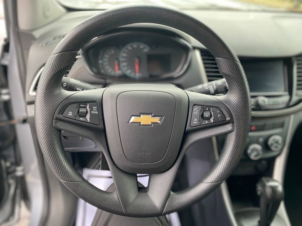 Used 2020 Chevrolet Trax LS w/ Tint and Cruise Package image 28